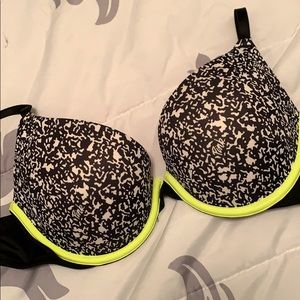Victoria Secret push-up bra